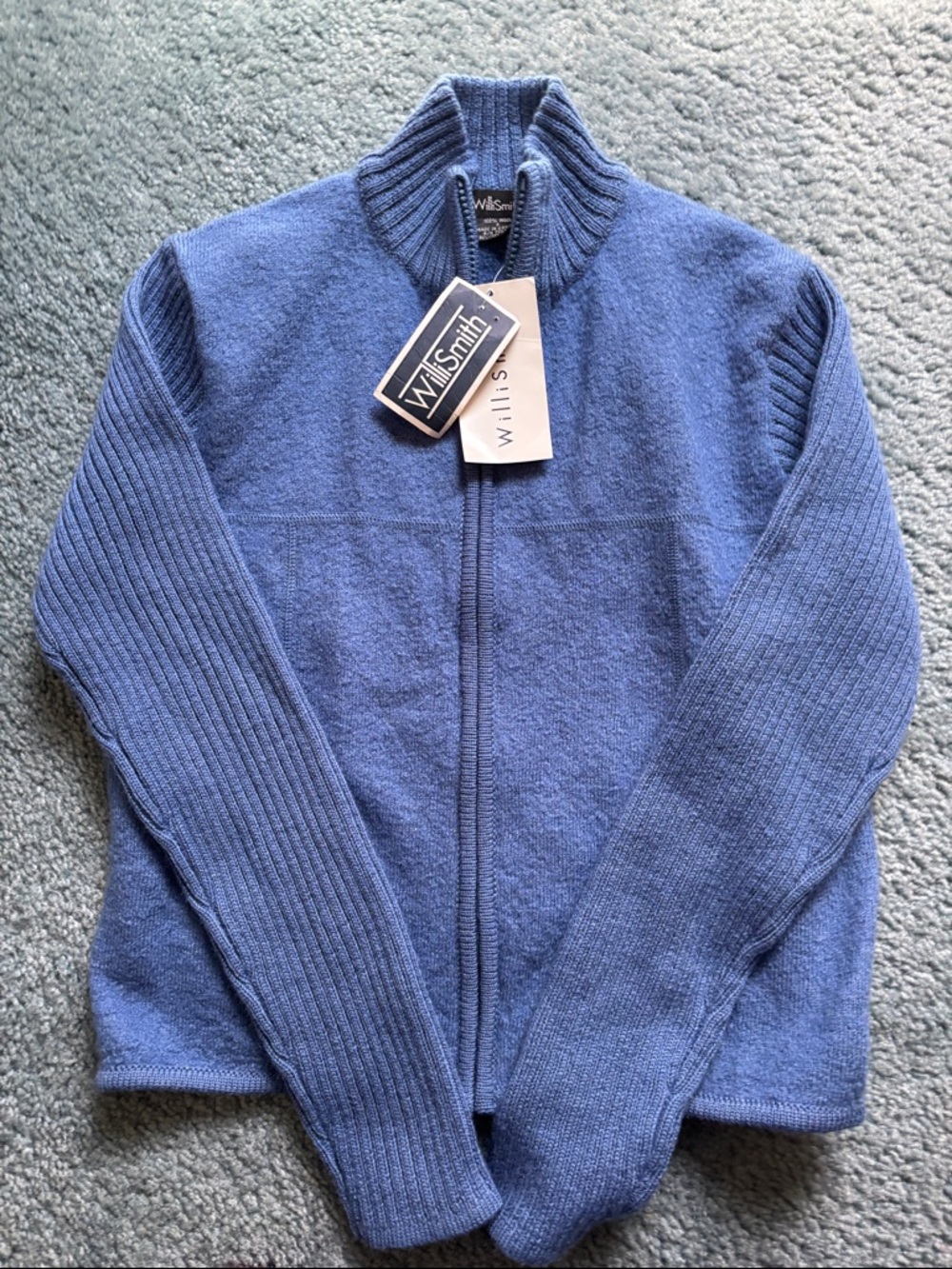 Willi Smith Blue Zip-Front Wool Cardigan.
BNWT
Small
100% wool
Made in Canada